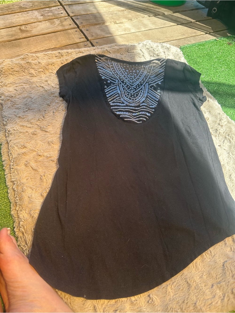 Victoria's Secret Black Short Sleeve Scoop Neck Tee with Lace Back - Picture 3 of 4